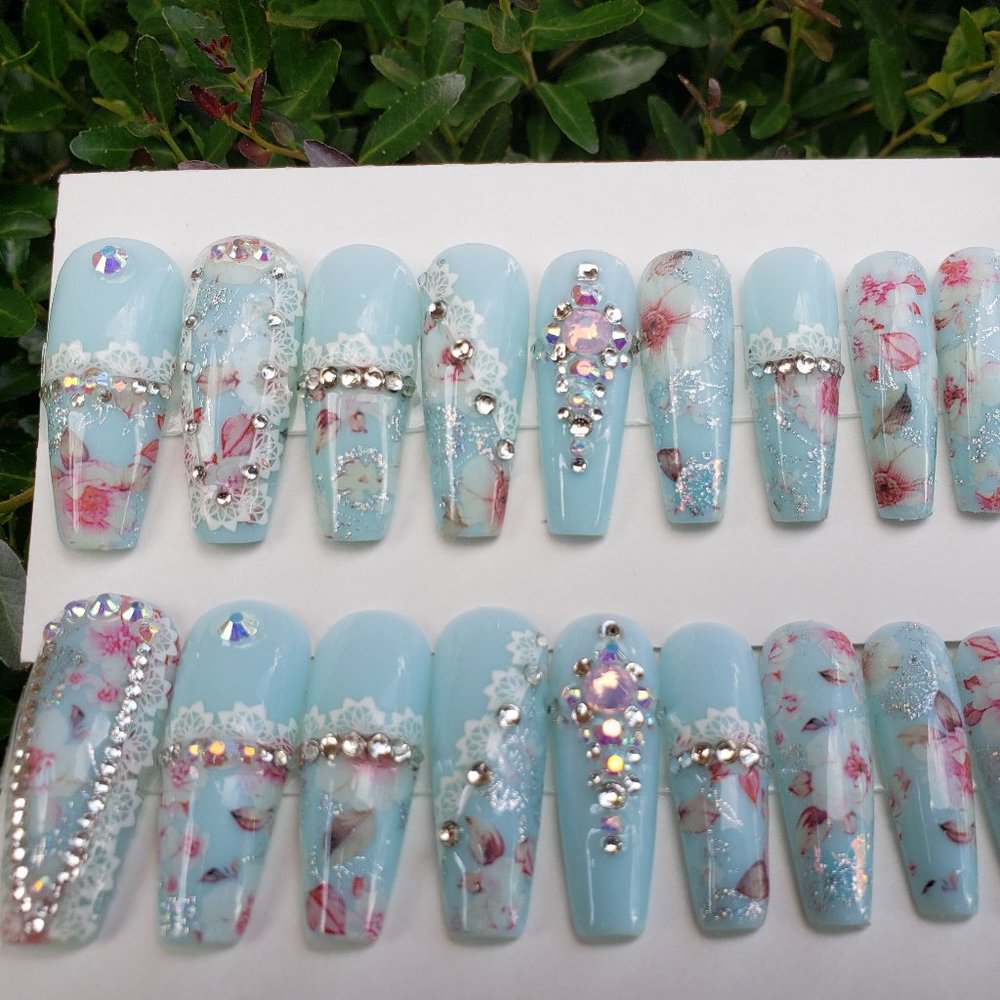 Press On Nails